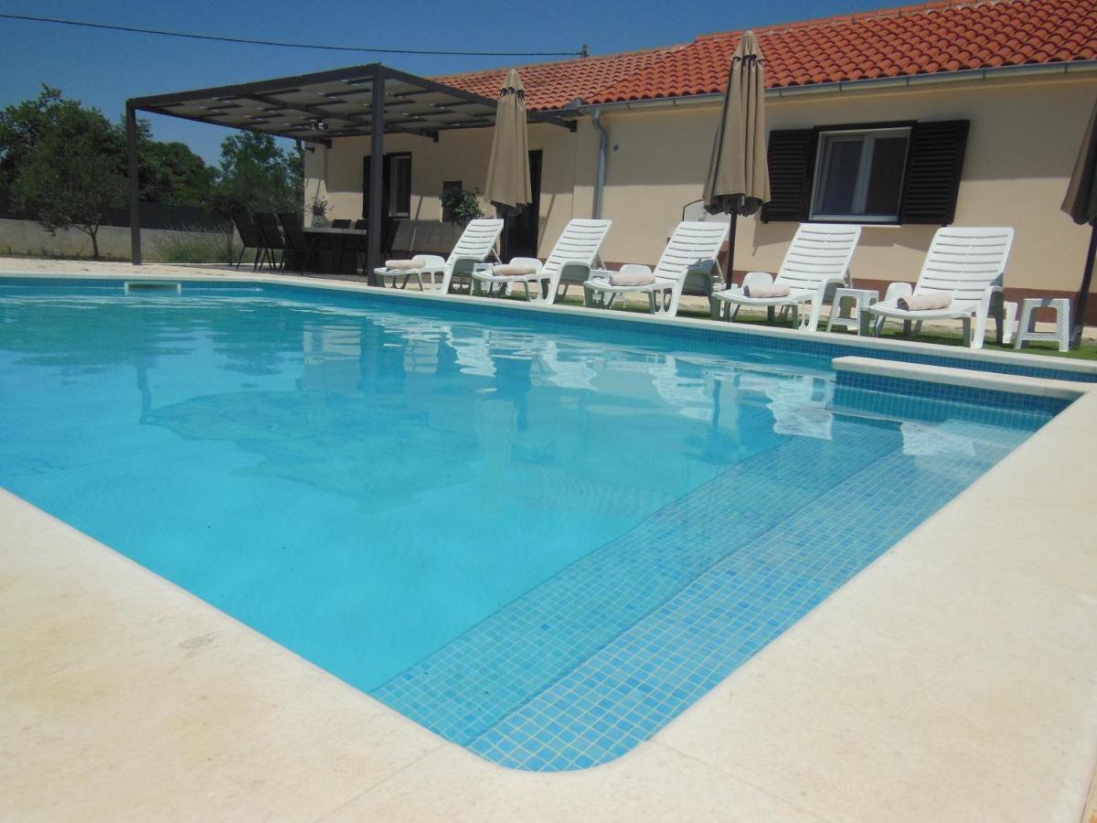 Holiday Home Tuta Polaca Ngoại thất bức ảnh