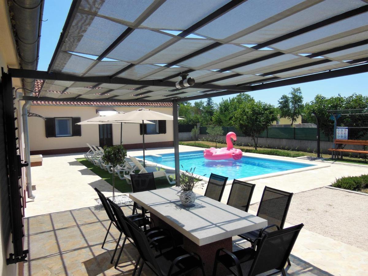 Holiday Home Tuta Polaca Ngoại thất bức ảnh