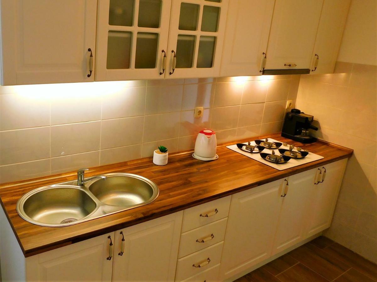 Holiday Home Tuta Polaca Ngoại thất bức ảnh